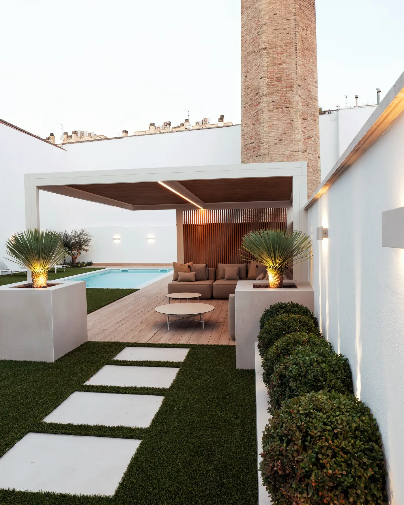 Construcción de jardines de Área Verda